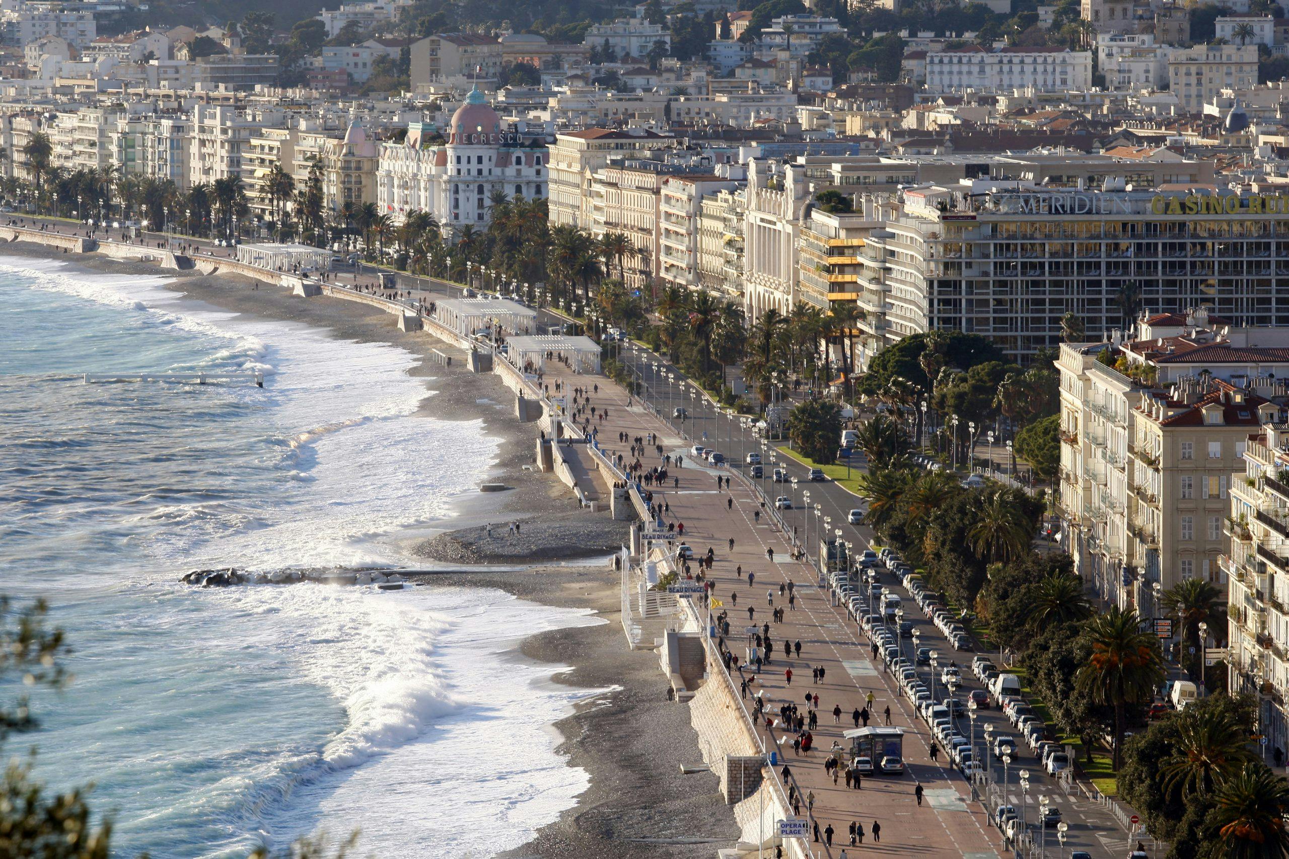 promenade des anglais cred ville de nice Dette opplever du i Nice